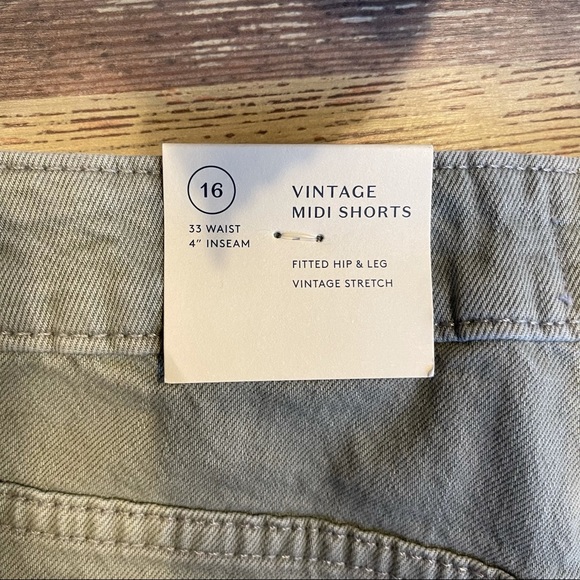 Vintage Midi Shorts New With Tags - Picture 3 of 5